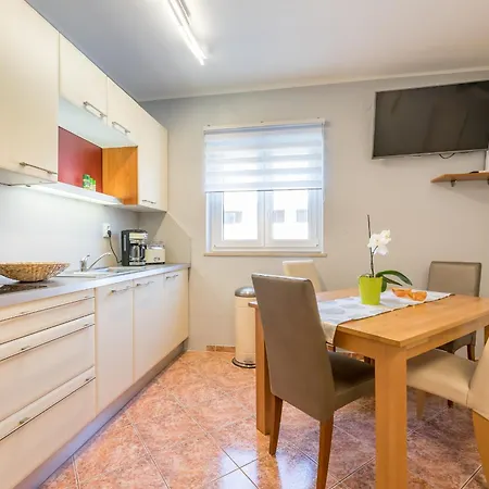 Apartamento Mirjana Baška