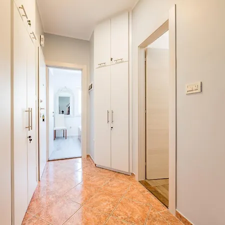 Apartamento Mirjana Baška