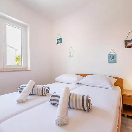 Apartamento Mirjana Baška